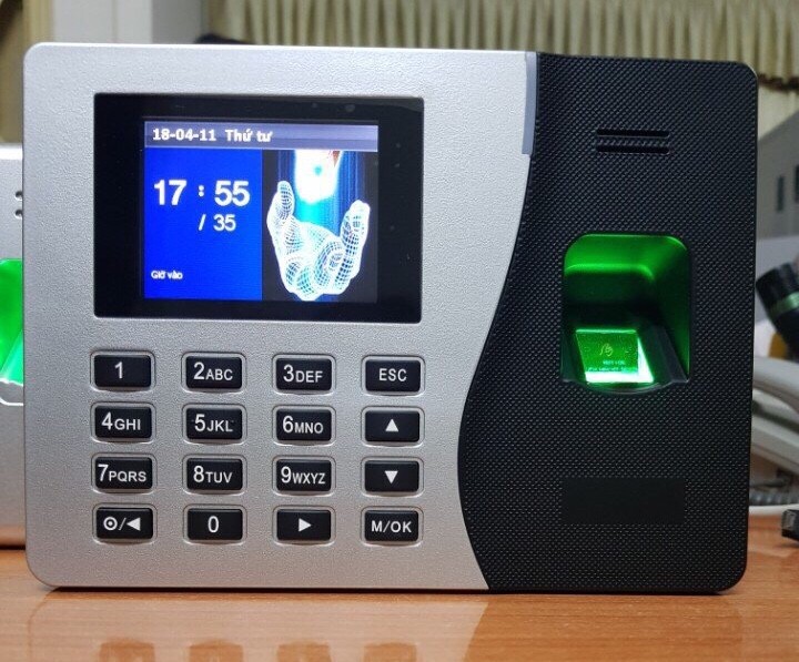 Hệ Thống Căn Nhà Công Nghệ