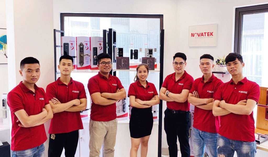 Hệ Thống Căn Nhà Công Nghệ