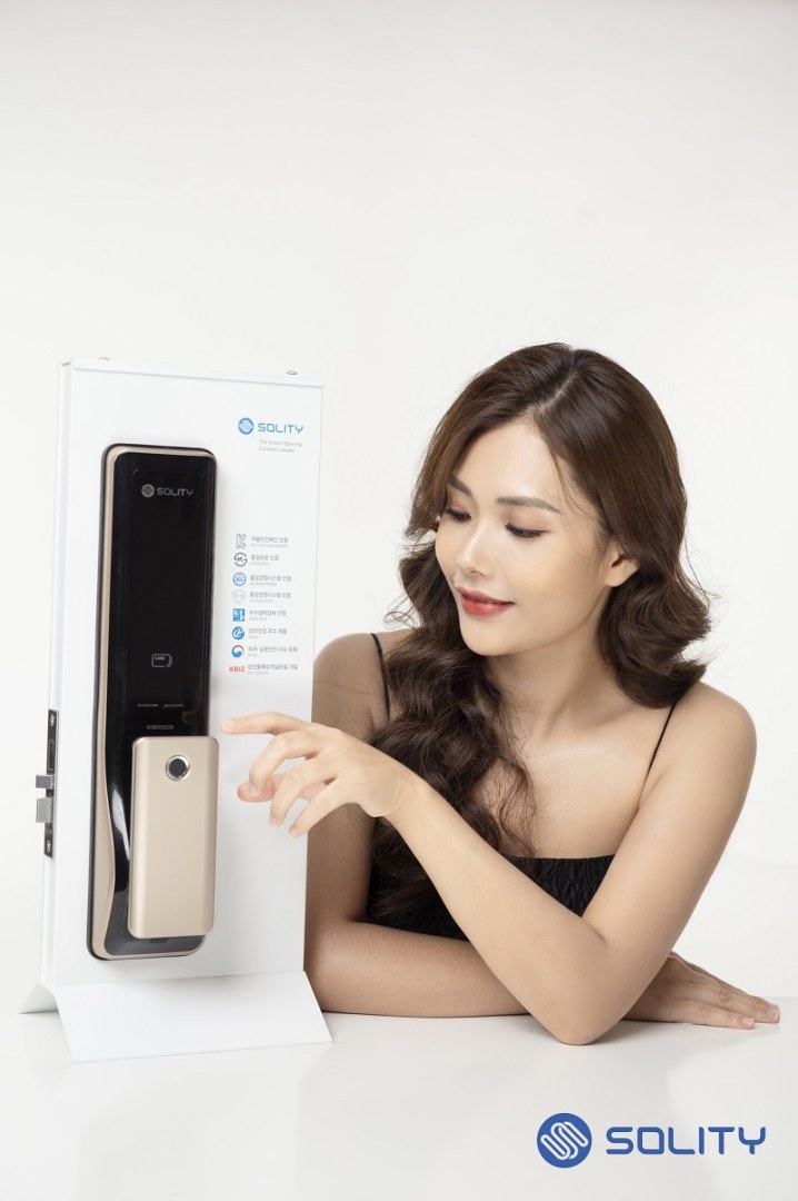 Hệ Thống Căn Nhà Công Nghệ