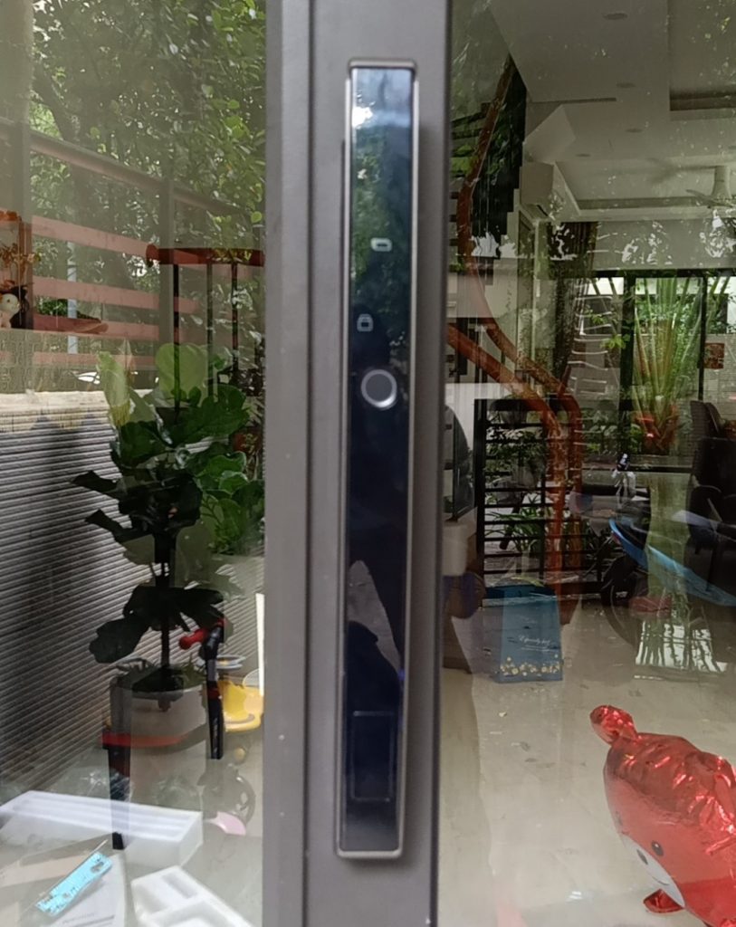 Hệ Thống Căn Nhà Công Nghệ