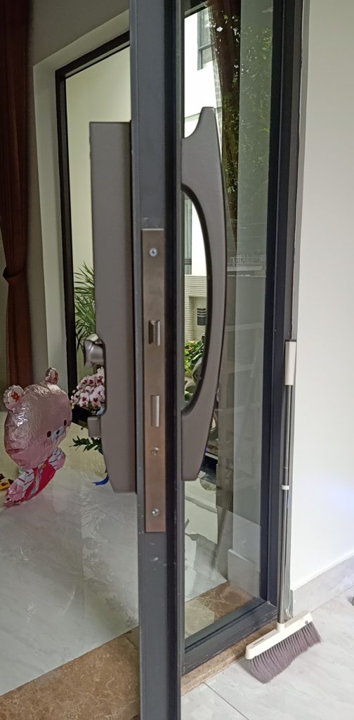 Hệ Thống Căn Nhà Công Nghệ