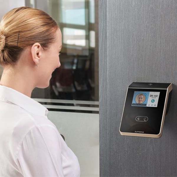 Ảnh thực tế máy chấm công