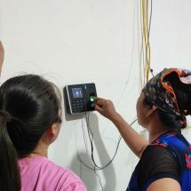 Ảnh thực tế máy chấm công