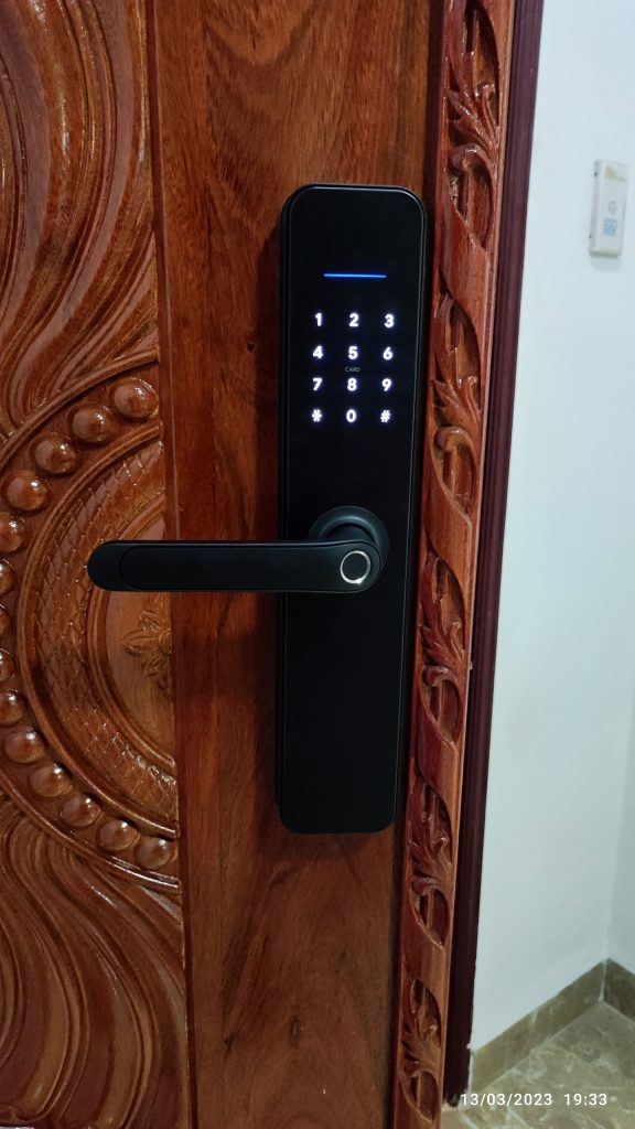 Hệ Thống Căn Nhà Công Nghệ