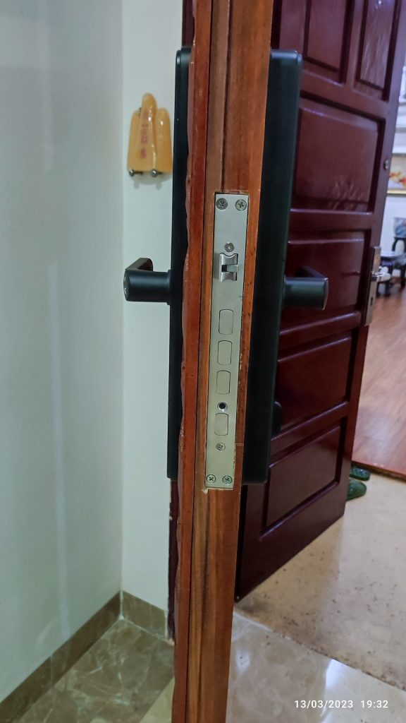 Hệ Thống Căn Nhà Công Nghệ