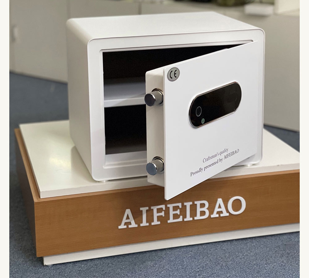 Ngoài két sắt mini Xiaomi, thì Aifeibao cũng là thương hiệu cạnh tranh, độ tin cậy cao