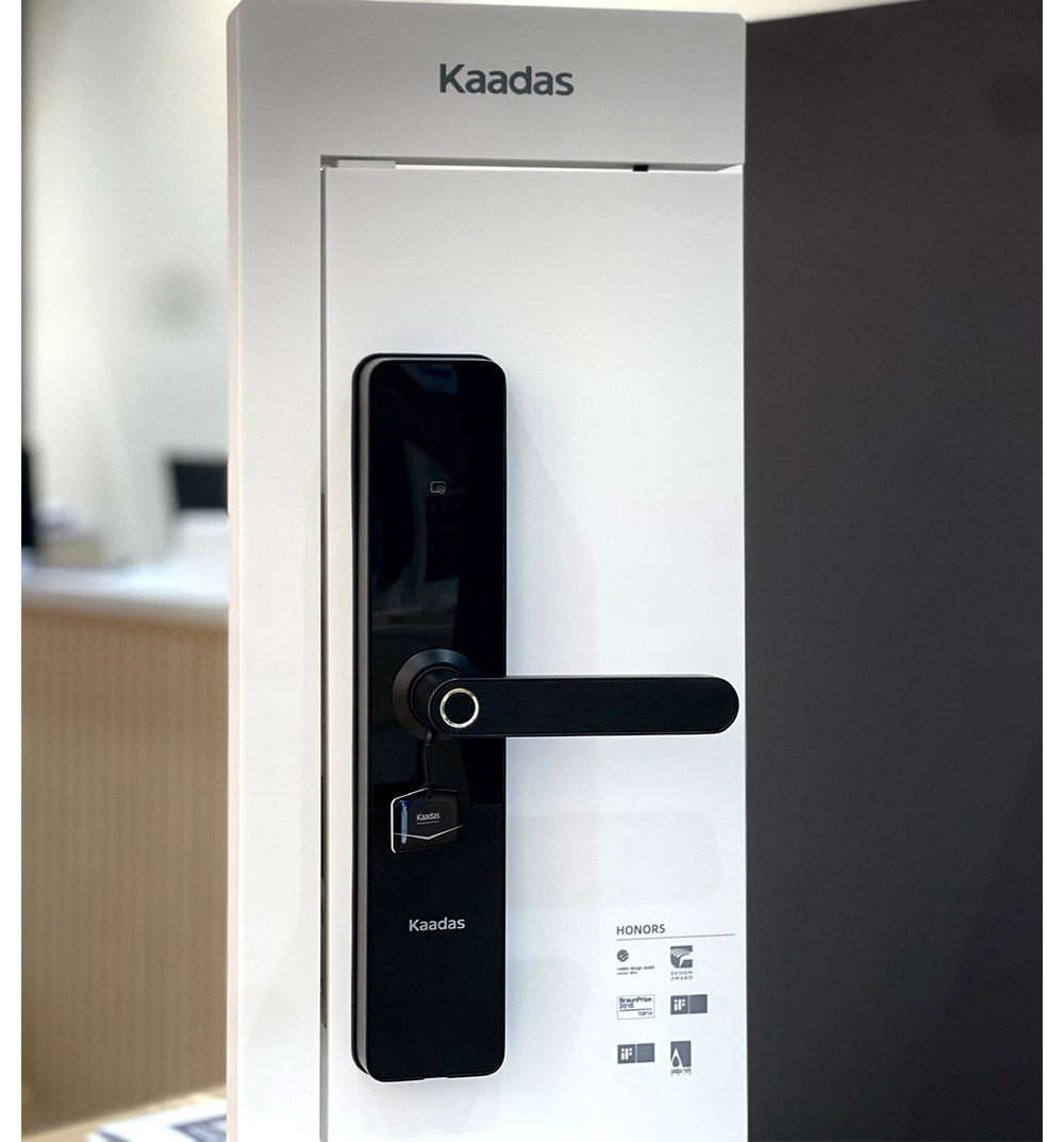 Khóa cửa thông minh giá rẻ Kaadas M5