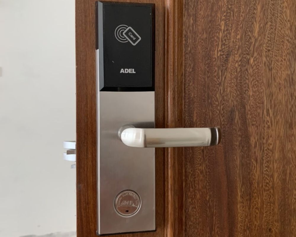 Khoá Khách Sạn Giá Rẻ Adel Us11