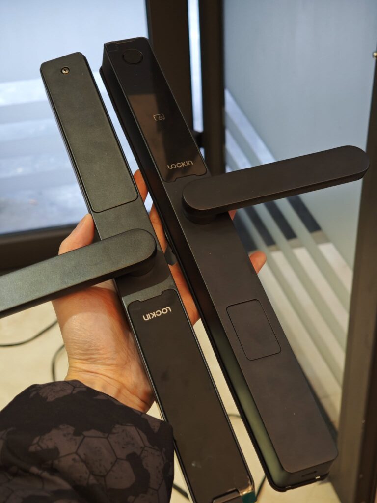 Hệ Thống Căn Nhà Công Nghệ